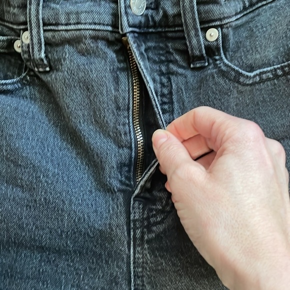 MADEWELL Perfect Vintage Straight Leg Jean in Lunar Wash 25 - Picture 3 of 8